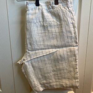 Linen shorts